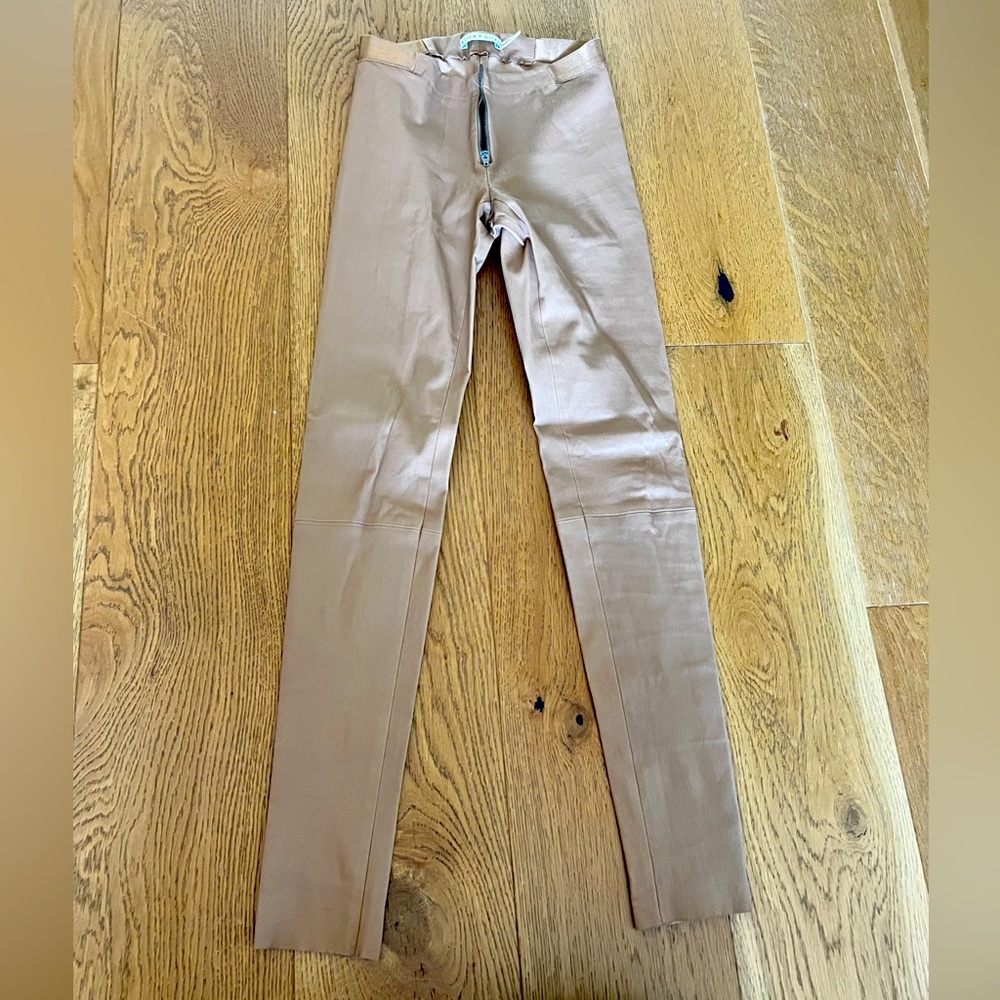 Alice + Olivia leggings